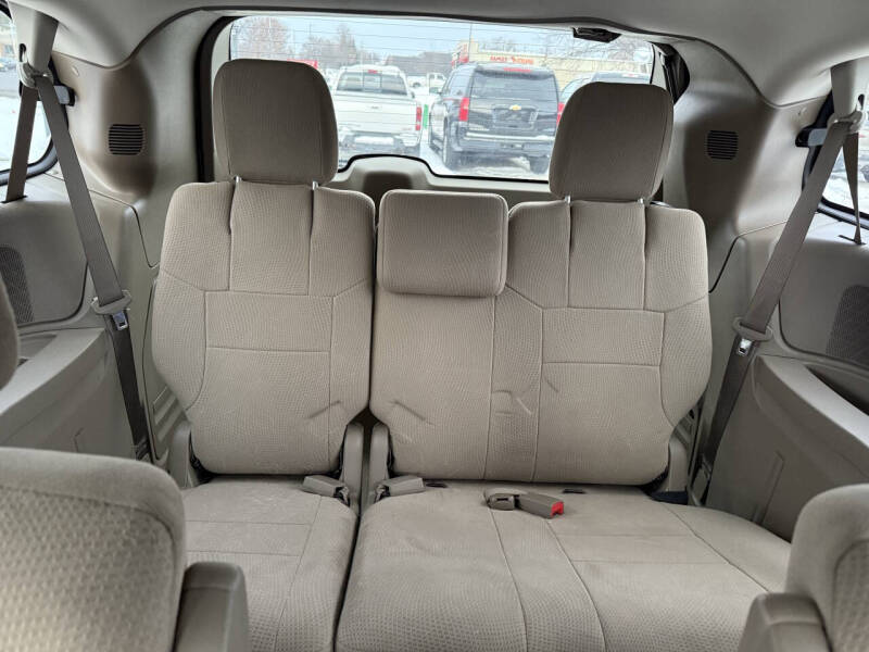 2012 Chrysler Town and Country Touring