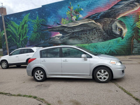 2008 Nissan Versa for sale at RIVERSIDE AUTO SALES in Sioux City IA