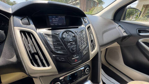 2012 Ford Focus SEL