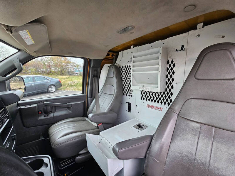 2016 Chevrolet Express 2500