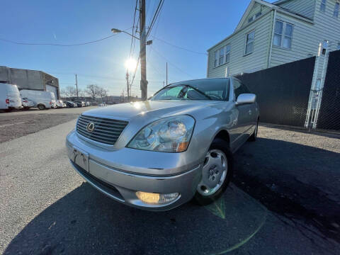 2001 Lexus LS 430 for sale at Illinois Auto Sales in Paterson NJ