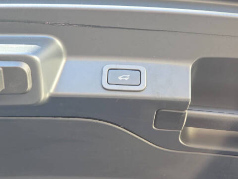 2021 Jaguar F-PACE P400 R-Dynamic S