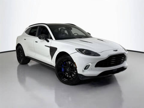 2021 Aston Martin DBX