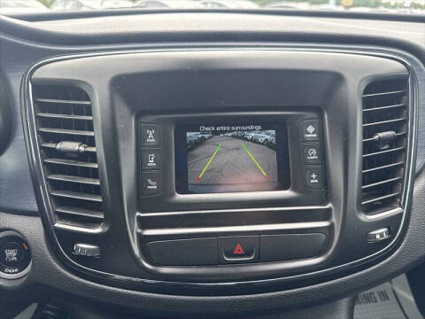 2016 Chrysler 200 S