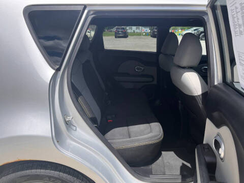 2014 Kia Soul +