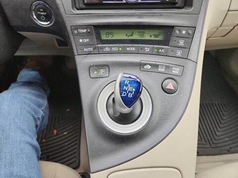 2010 Toyota Prius II