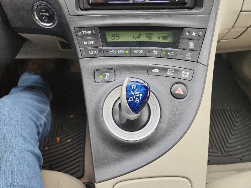 2010 Toyota Prius II