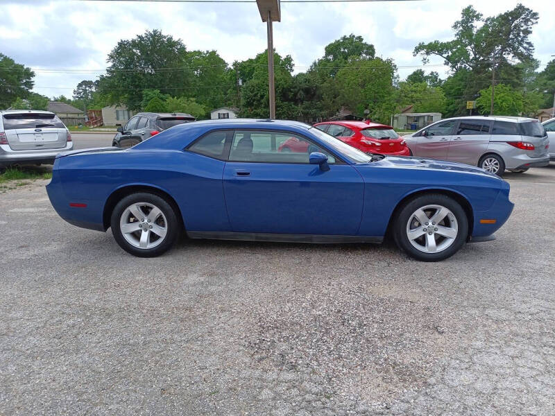 2010 Dodge Challenger SE