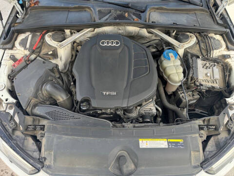 2017 Audi A4 2.0T quattro Premium