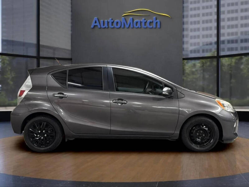 2014 Toyota Prius c One