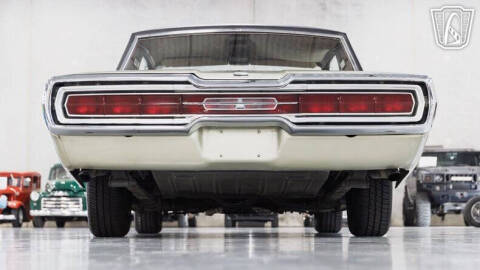 1966 Ford Thunderbird