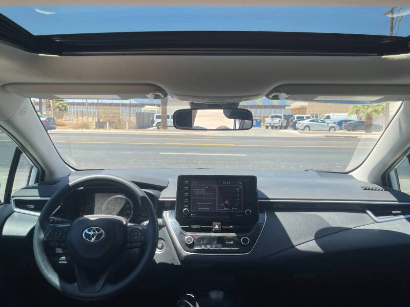 2022 Toyota Corolla LE