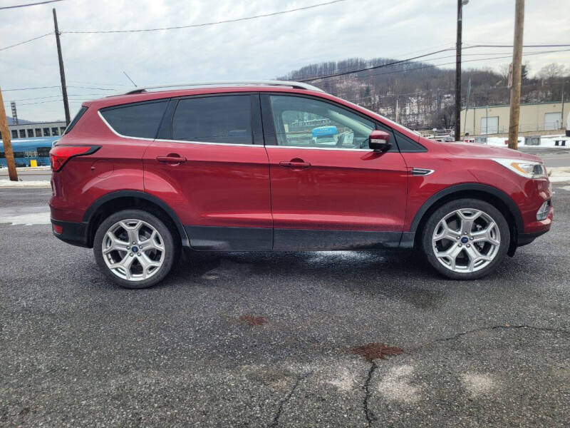 2019 Ford Escape Titanium