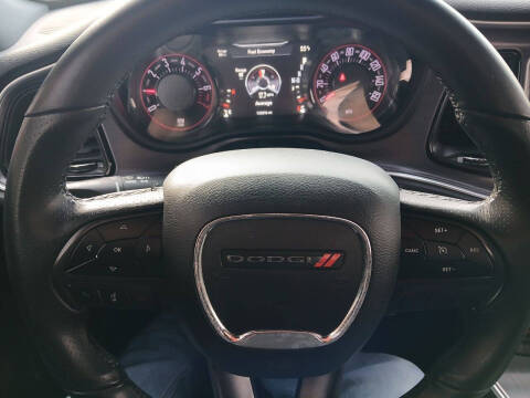 2017 Dodge Challenger SXT