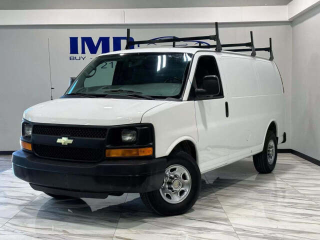 2015 Chevrolet Express for sale at IMD MOTORS, INC in Dallas, TX