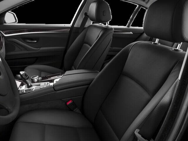 2016 BMW 5 Series 528i