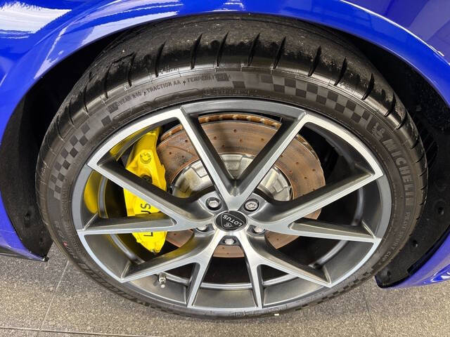 2025 Lotus Emira 24