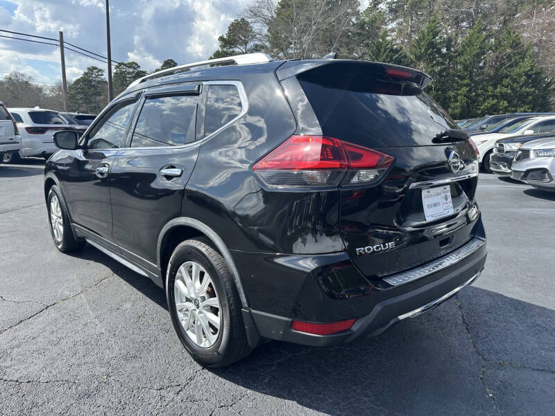 2020 Nissan Rogue SV