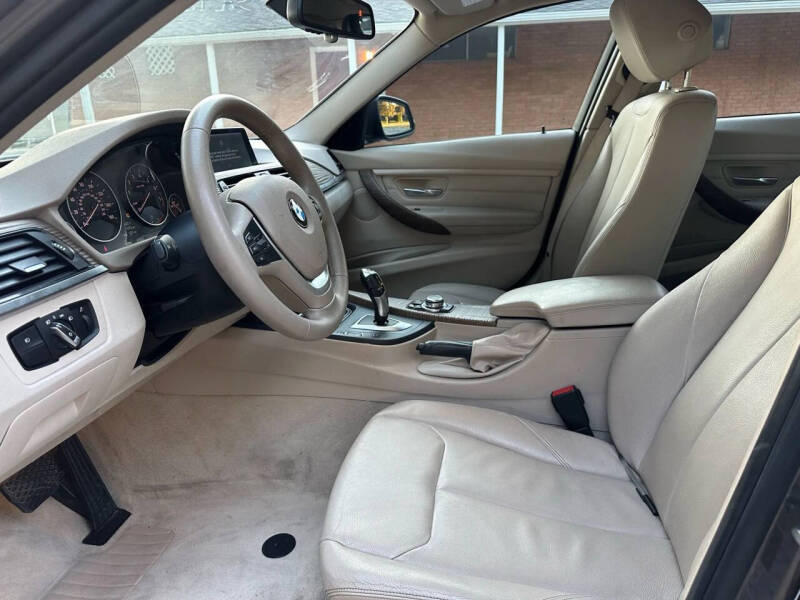 2013 BMW 3 Series 328i