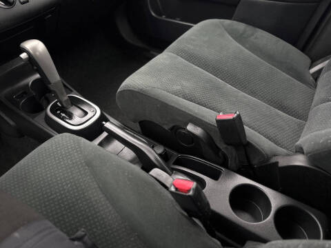 2012 Nissan Versa 1.8 S