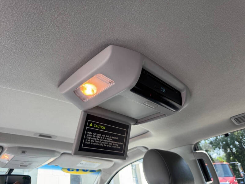 2015 Toyota Sequoia Platinum