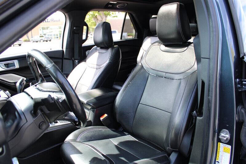 2022 Ford Explorer ST