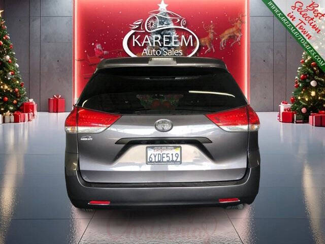 2013 Toyota Sienna L 7-Passenger