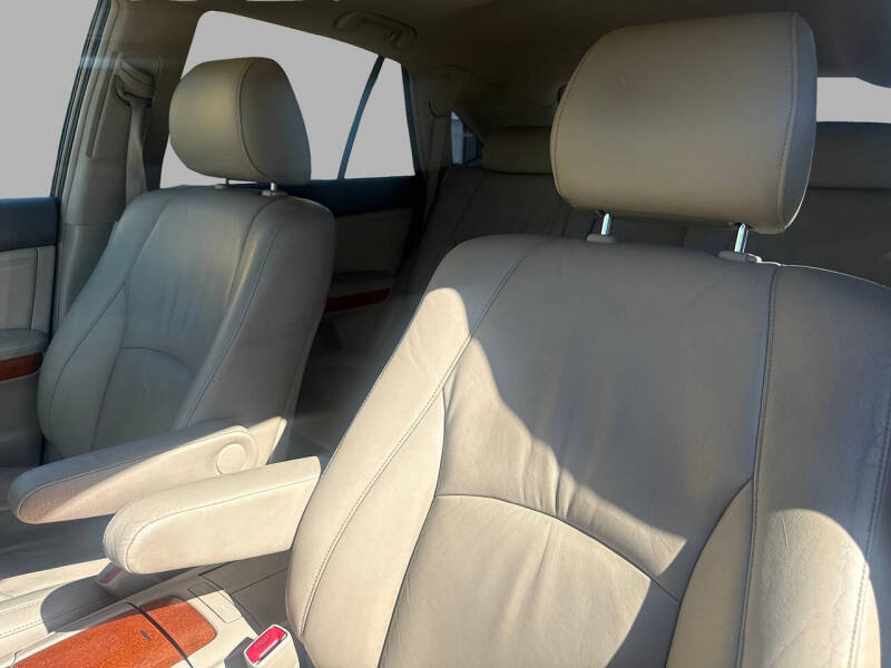 2004 Lexus RX 330