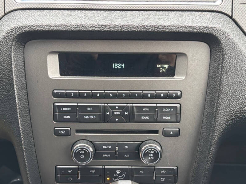 2014 Ford Mustang V6