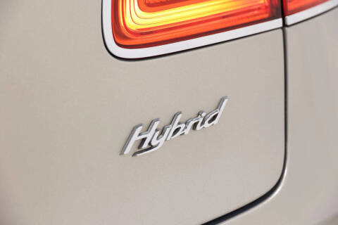 2020 Bentley Bentayga Hybrid