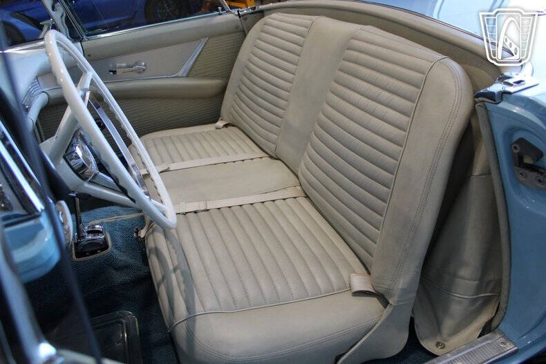 1957 Ford Thunderbird