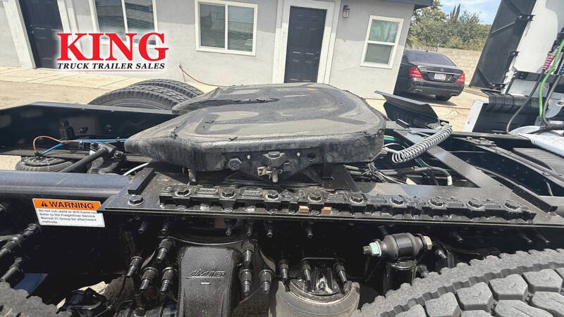 2024 Freightliner Cascadia