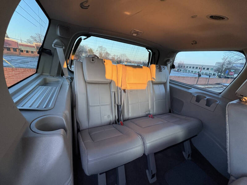 2011 Lincoln Navigator