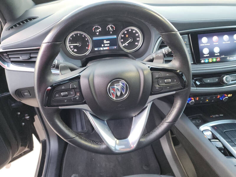 2024 Buick Enclave Essence