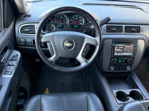 2012 Chevrolet Suburban LT