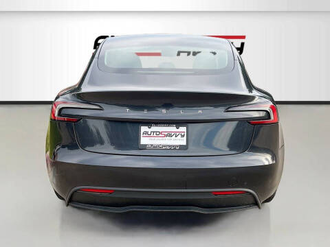 2025 Tesla Model 3 Long Range