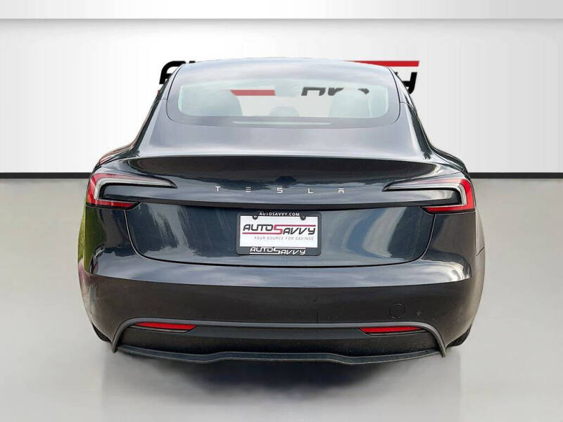 2025 Tesla Model 3 Long Range