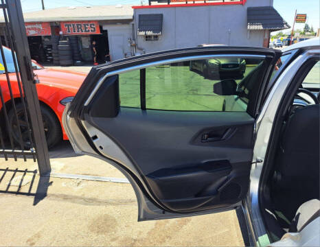 2024 Toyota Prius LE