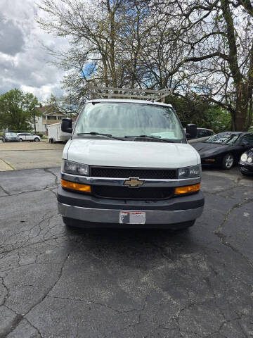2019 Chevrolet Express 2500