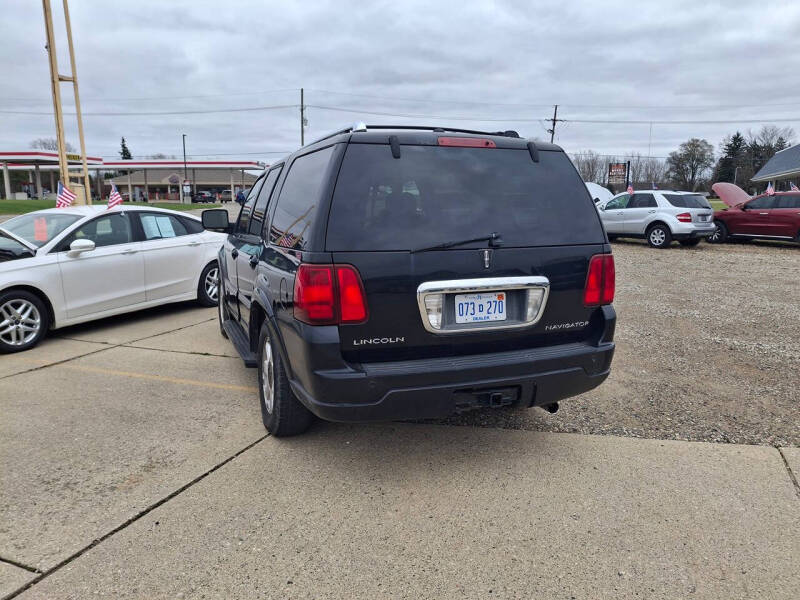 2004 Lincoln Navigator Luxury