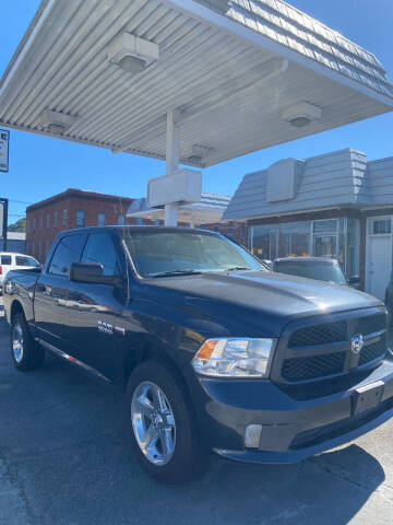 2017 RAM 1500 Express