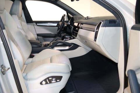 2020 Porsche Cayenne Turbo
