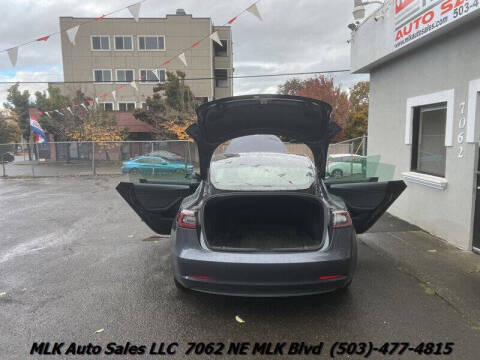 2019 Tesla Model 3 Standard Range Plus