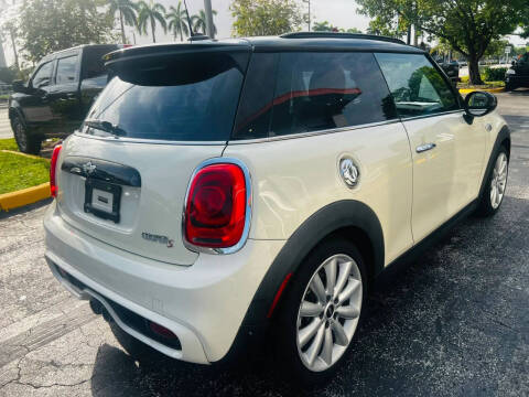 2015 MINI Hardtop 2 Door Cooper S