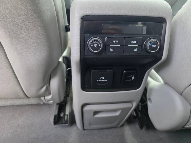 2017 GMC Acadia SLT-2