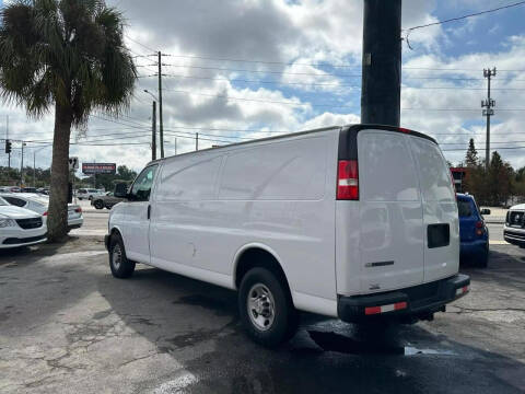 2019 Chevrolet Express 2500