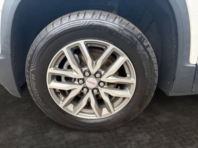 2019 GMC Acadia SLE-2