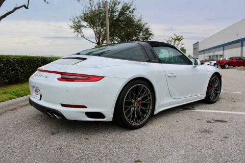 2018 Porsche 911