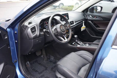 2018 Mazda MAZDA3 Grand Touring