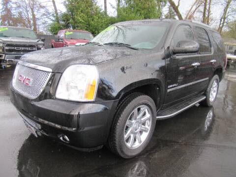 2009 GMC Yukon for sale at LULAY'S CAR CONNECTION in Salem OR